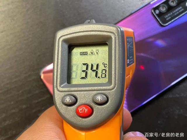 三星手机看新闻发热吗三星galaxyzflip3手机缺点
